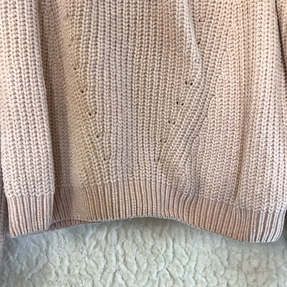 •SOLD!•Love Tree Blush Soft Pink Chenille Sweater - Picture 3 of 5